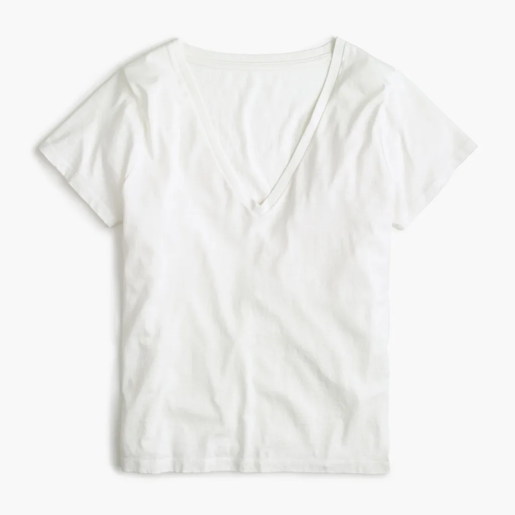 Best white t-shirts for women: J Crew tee in supima cotton | mompicksprod.wpengine.com Best white t-shirts for women: J Crew tee in supima cotton | mompicksprod.wpengine.com