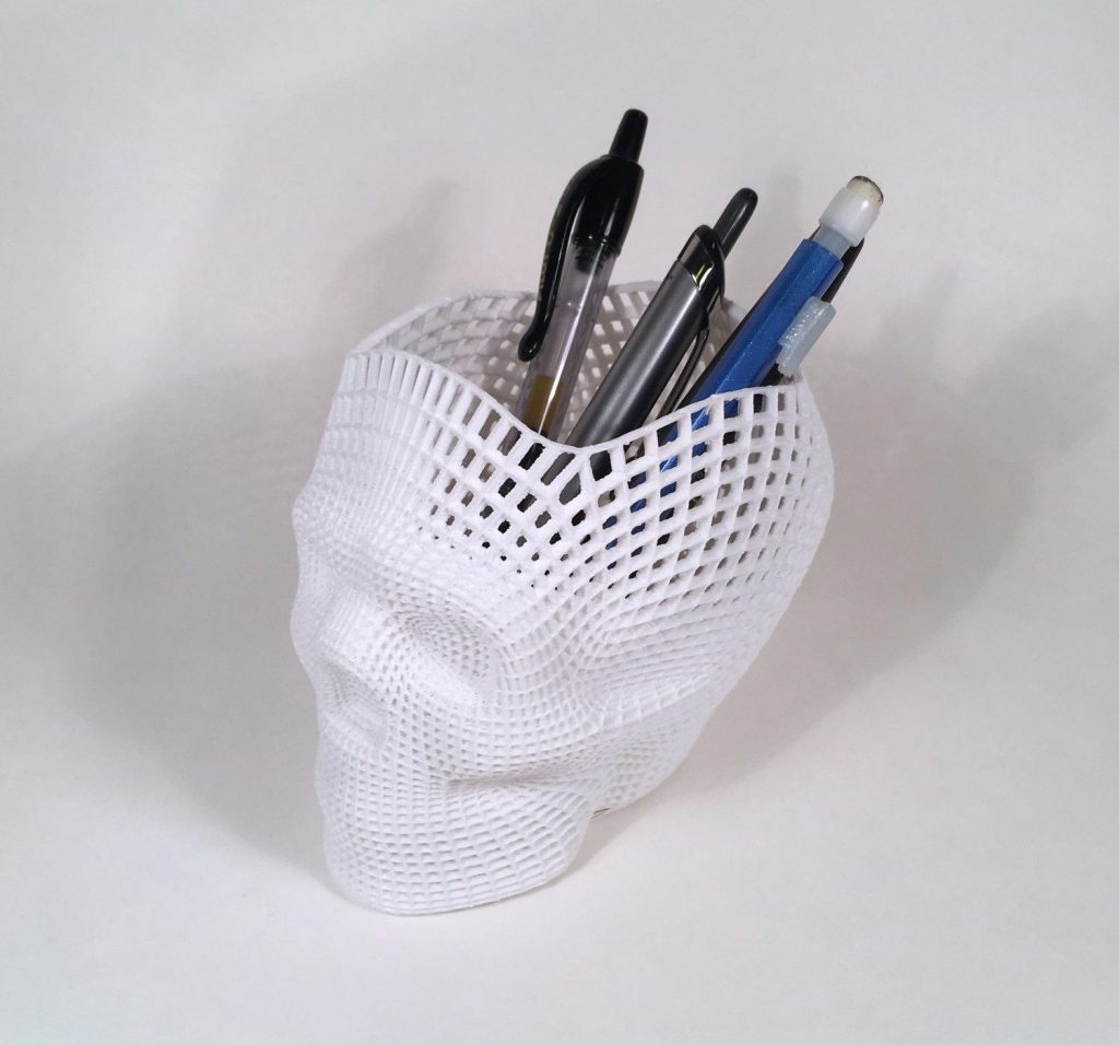 3D printed skull pencil holder on Etsy | Cool back to school supplies 2017