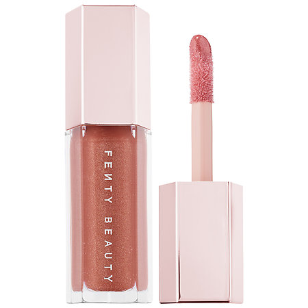 Fenty Beauty Gloss Bomb : Amazing shade that looks good on everyone!