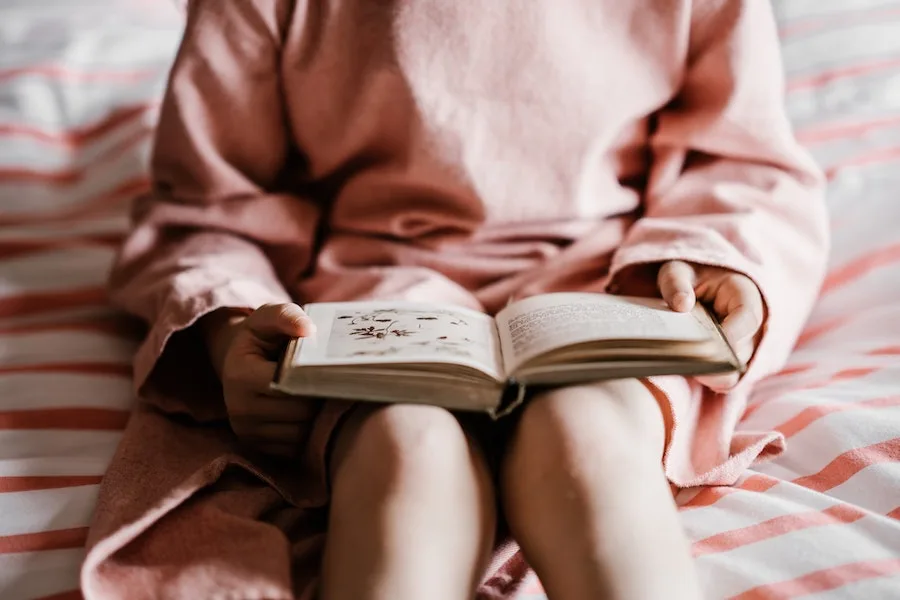 These tips from experts and research studies will help get your kids excited about reading.