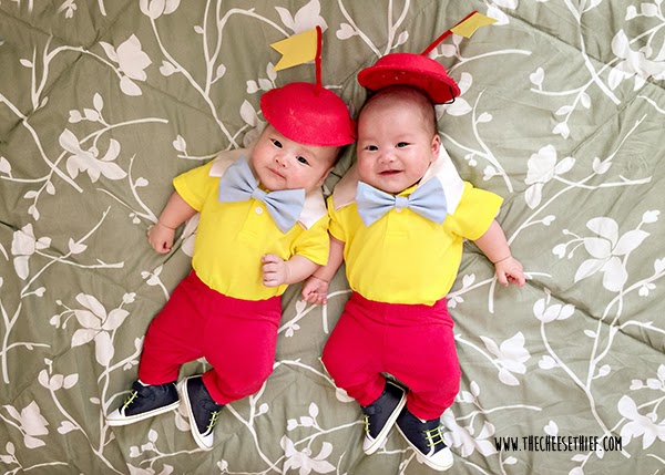 No-sew Halloween costumes: Twins Halloween Costume | The Cheese Thief