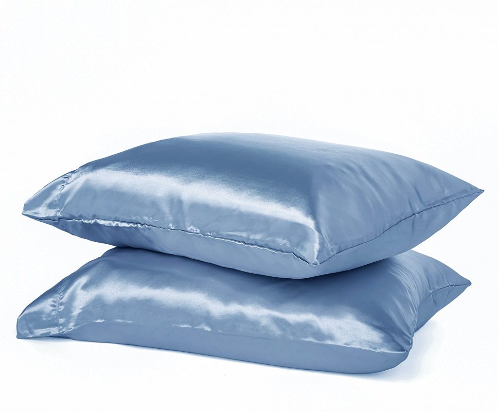 Black beauty secrets I learned from my mother: Cover your head and your pillow when you sleep. These satin pillowcases are perfect and affordable | coolmompicks.com