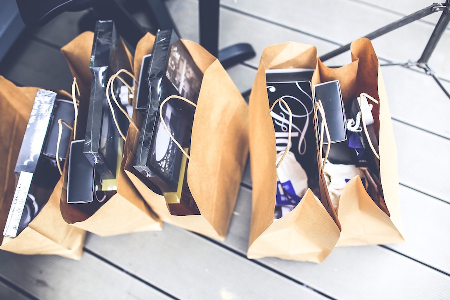 Our own best tips to save you money on holiday shopping and Black Friday | Spawned 95