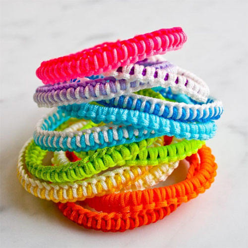 Easy Friendship Bracelet Kit: Camp care package ideas