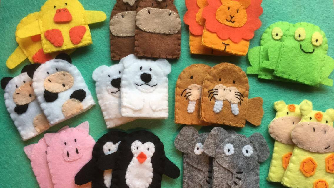 Stocking stuffer ideas for kids under $5: Finger puppets 
