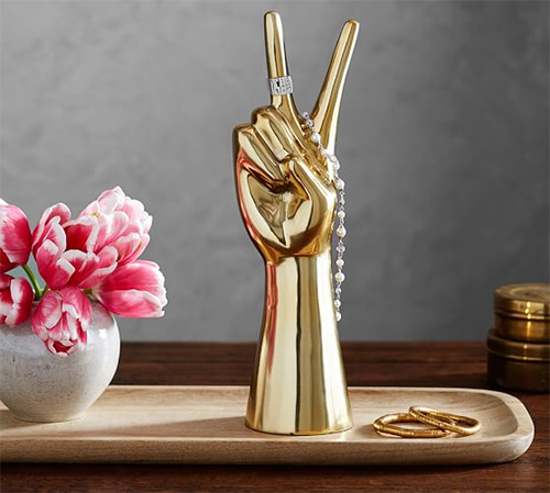 Emily + Meritt peace sign jewelry stand : Glam gifts for a female BFF