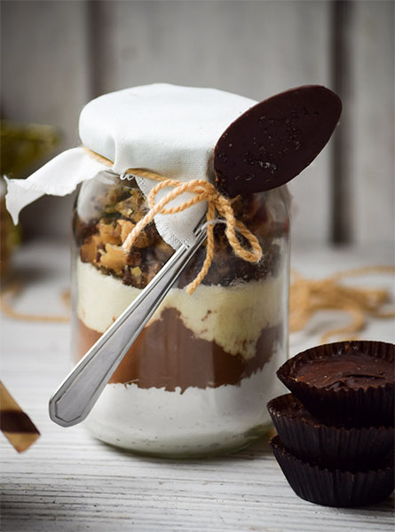 DIY Christmas gifts: Hot Chocolate in a jar at Gringalicious