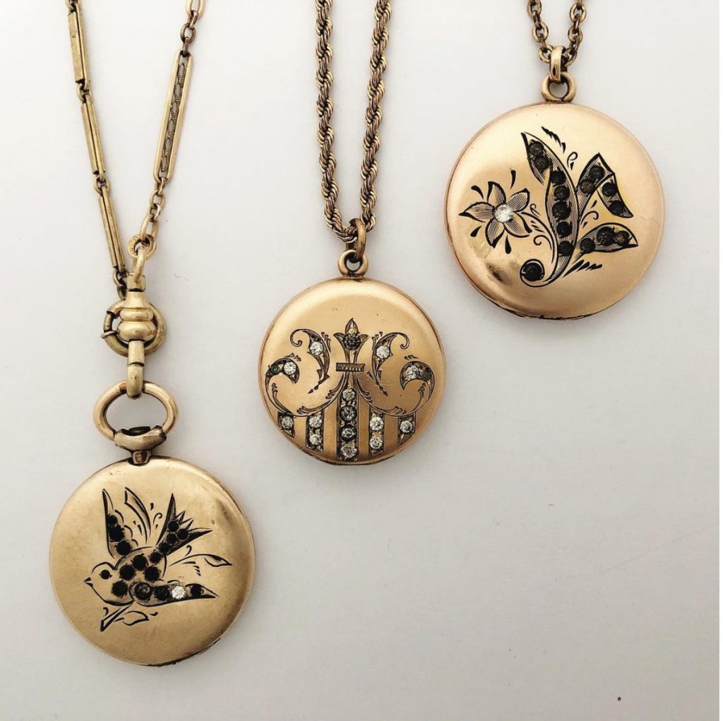 Luna and Stella lockets and keepsake jewelry on sale for the holidays