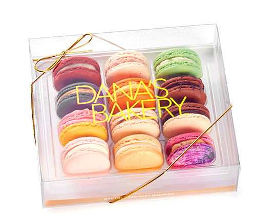 Chic Mother-in-Law-Gifts: Dana's Bakery gourmet macaron subscription