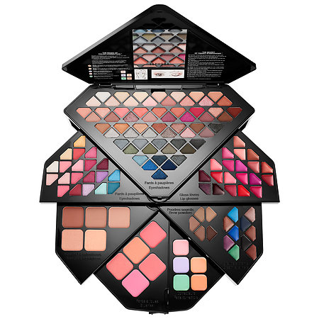 Eyeshadow mega-palette at Sephora: Glam gifts for a female BFF