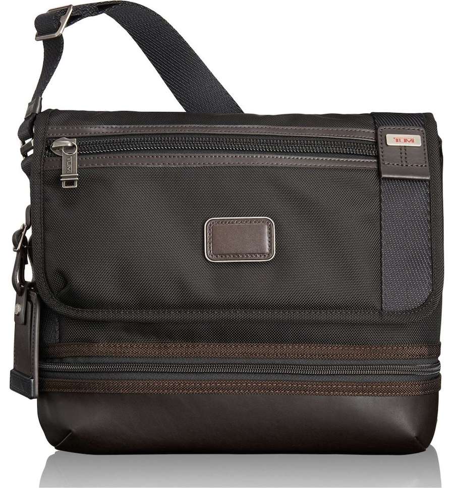 Gorgeous TUMI crossbody messenger bag | Coolest Men's Gifts | 2017 Holiday Gift Guide 