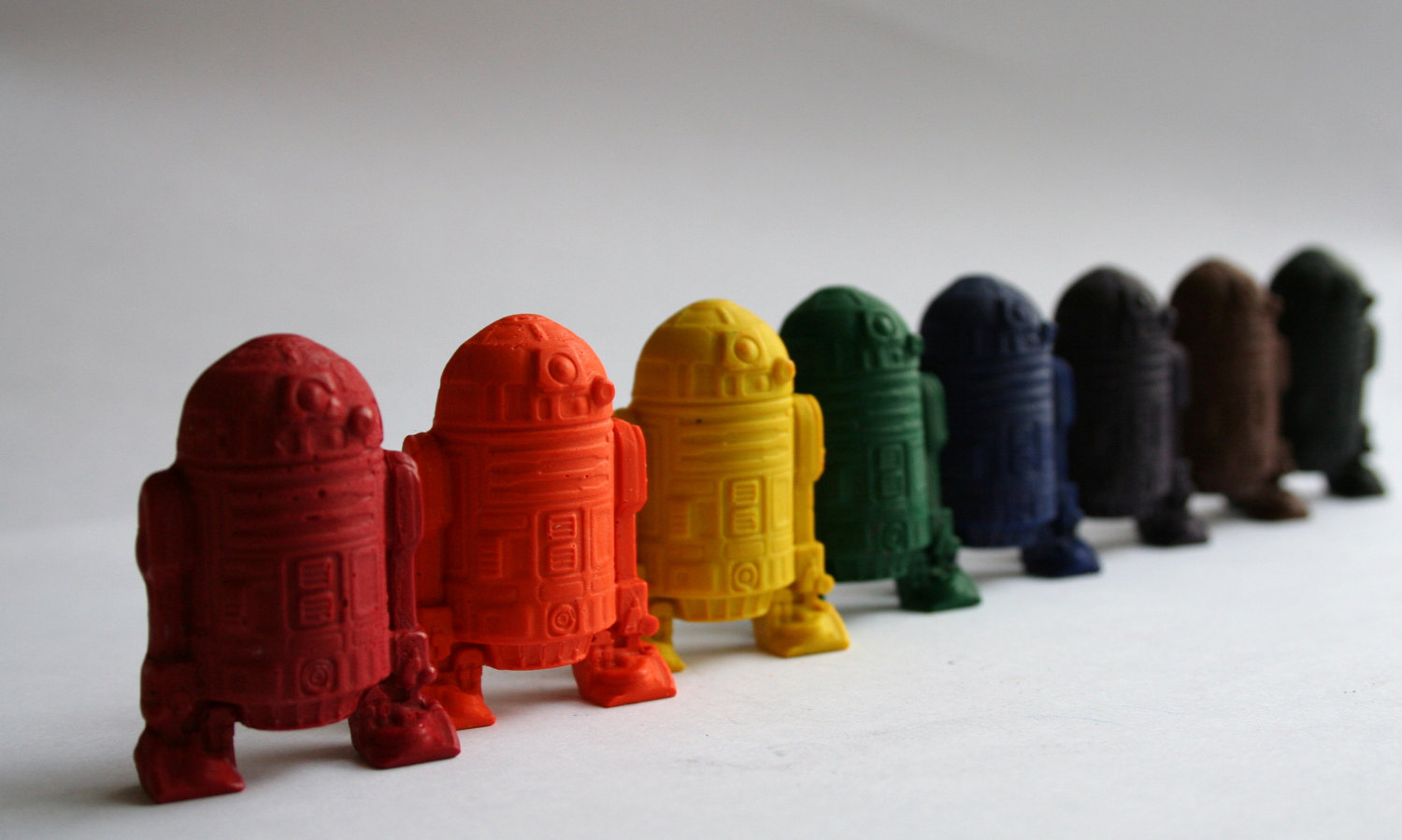 The coolest Star Wars stocking stuffers for kids: Star Wars crayons 
