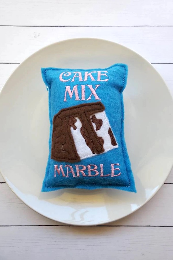 The cutest play food on Etsy: Felt baking essentials from Aunt Mel's Diner