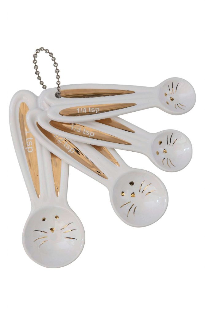 Non-candy easter basket gift ideas: Ceramic bunny measuring spoons