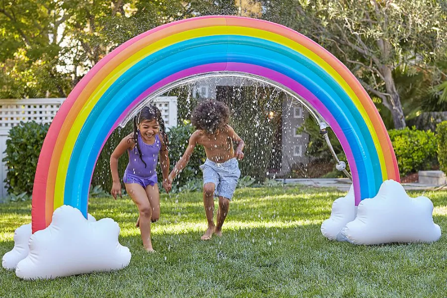 4 ginormous inflatable sprinklers that will make you desperate for summer