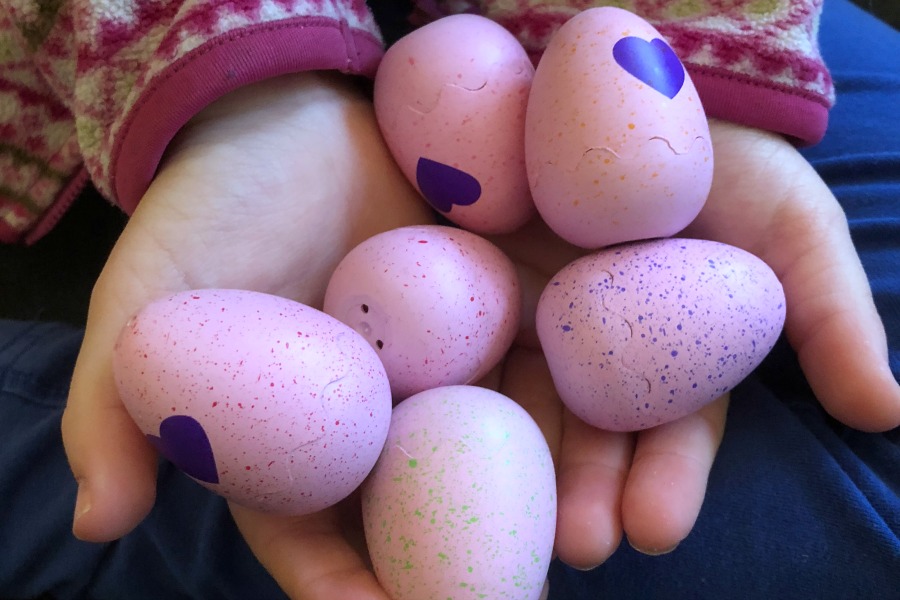A creative way to change up your Easter egg hunt this year. And no mess! | Sponsored Message