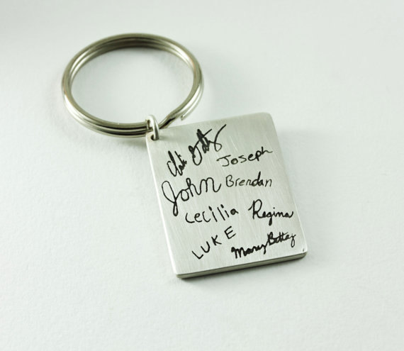 Children's Signature or Artwork on a Silver Keychain: Wonderful Mother's Day Gift for Grandmas