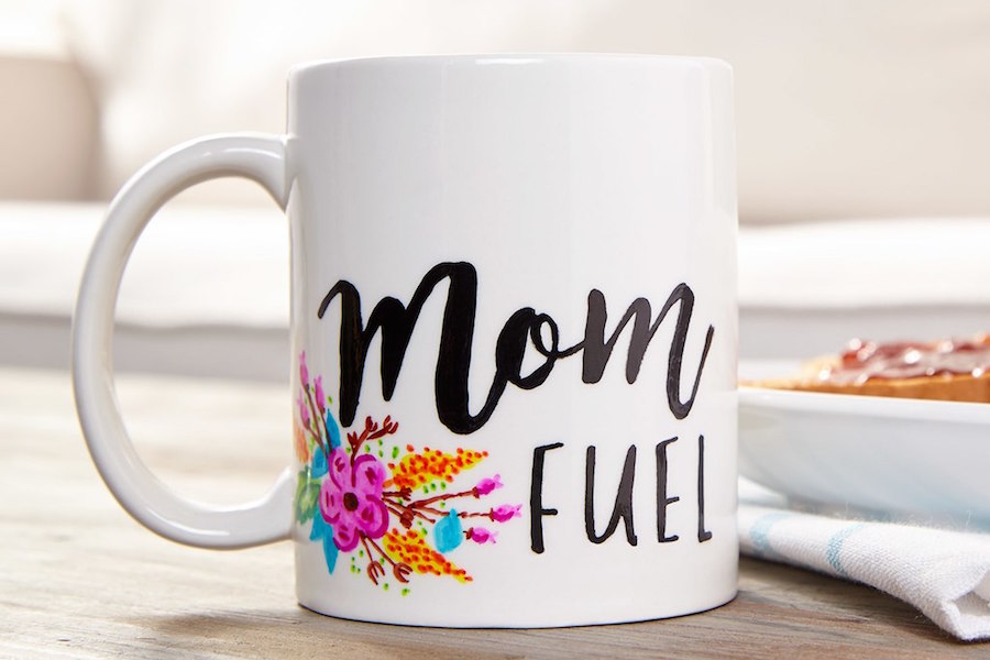 Best Mom Ever Coffee Cup for Mothers Day Cute Gift, Mom Mug Flowers, Pretty  Coffee Mug Mom Desk Accessories for Women, Best Mother Award 