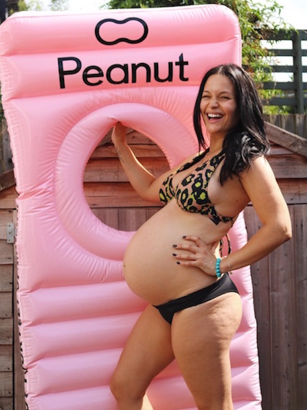 The pregnancy pool float by Peanut, modeled by blogger Megan Rose Lane