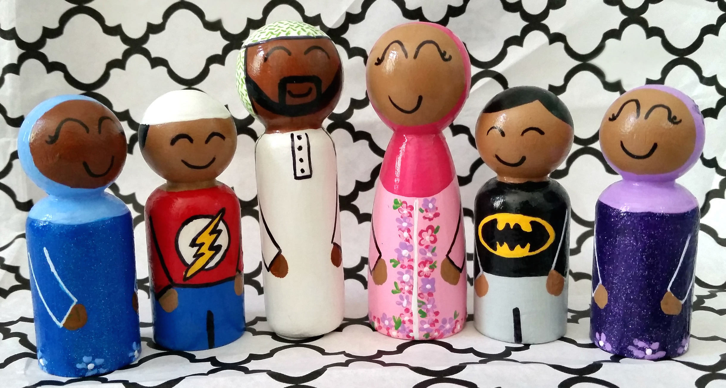 Handmade toys for kids: Handpainted Muslim peg doll family