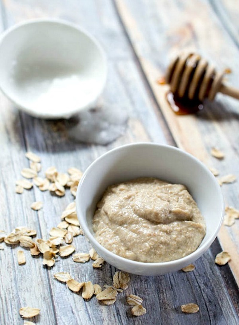 DIY face mask recipes: Honey & oatmeal mask at A Cultivated Nest
