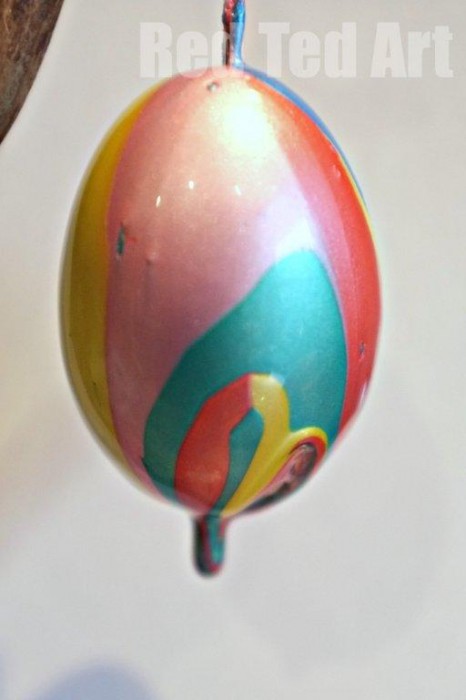 Easter egg techniques for toddlers: Paint drip Easter eggs at Red Tart Art