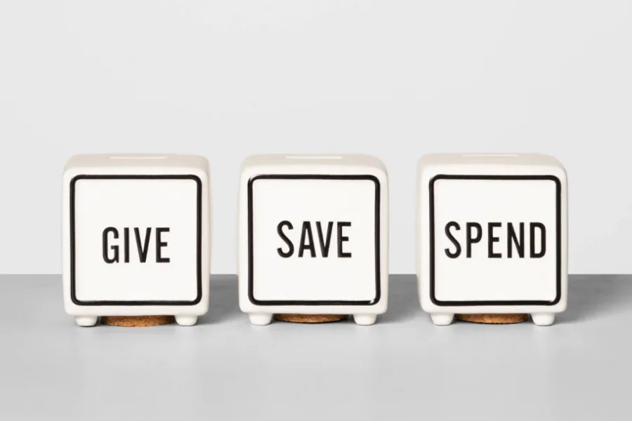 This piggy bank helps put kids on a great track to smarter money management