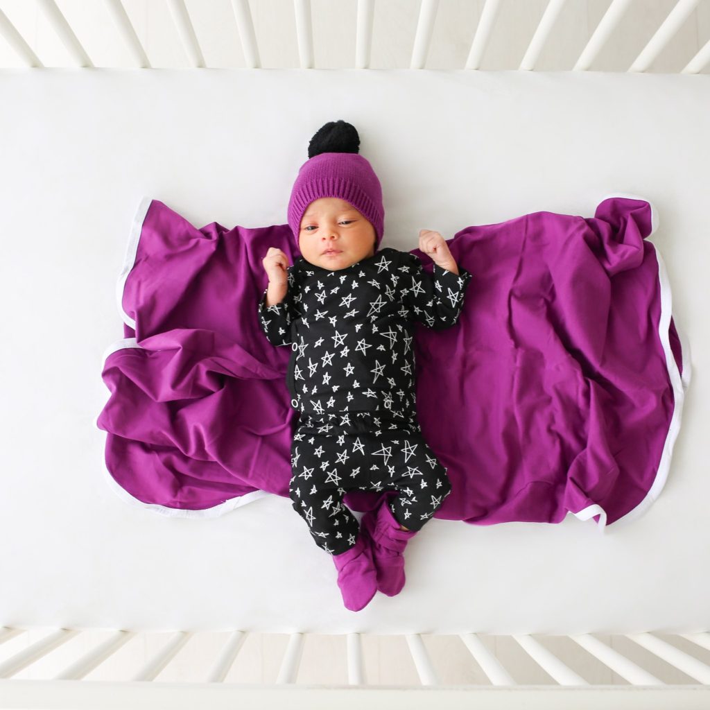 Best baby shower gifts under $30: June & January basic baby blankets in 26 colors