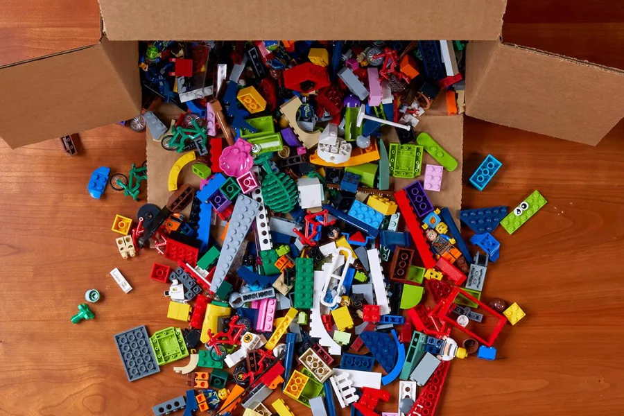 LEGO Replay lets you donate your used LEGO bricks to kids in need at no cost to you. More: coolmompicks.com