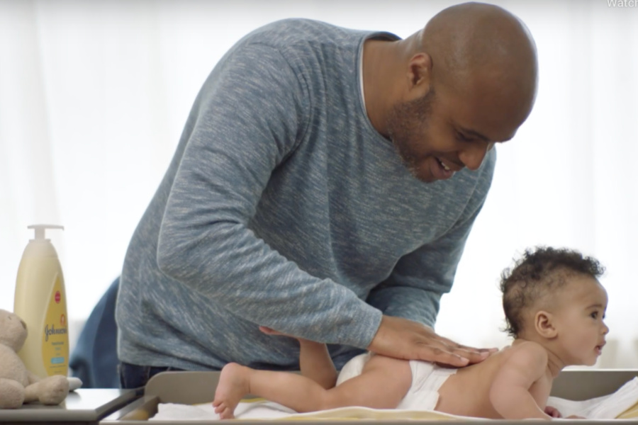 The science of baby bedtime routines: the importance of baby massage | sponsored by Johnson's