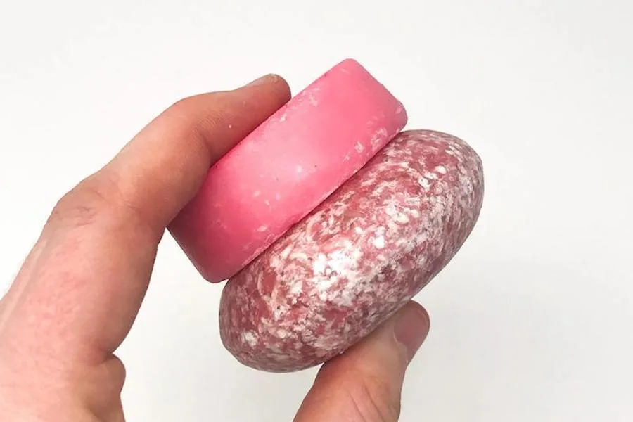 We tried The Earthling Co.’s bar shampoo. Here’s what we thought. | Damn you, Social Media Ads series