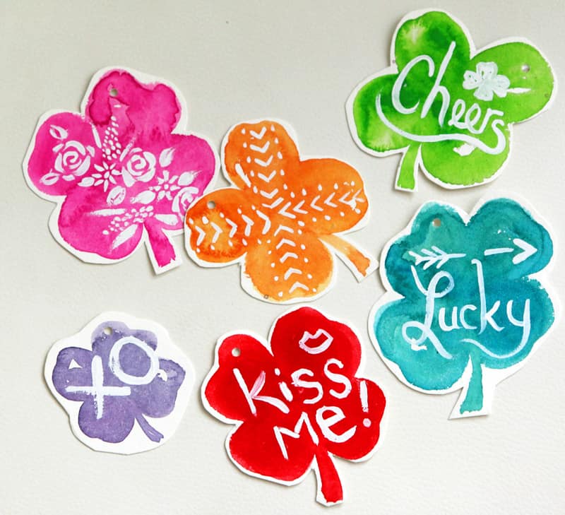 St. Patrick's Day for kids: Printable shamrocks by Pretty Prudent