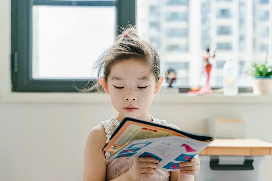 Easy homeschooling tips for school closures, from a homeschooling mom. You can do this! | cool mom picks
