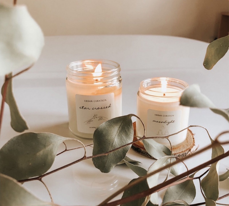 Subscription gifts for moms: Vellabox all-natural candles to give her that spa-at-home feeling.