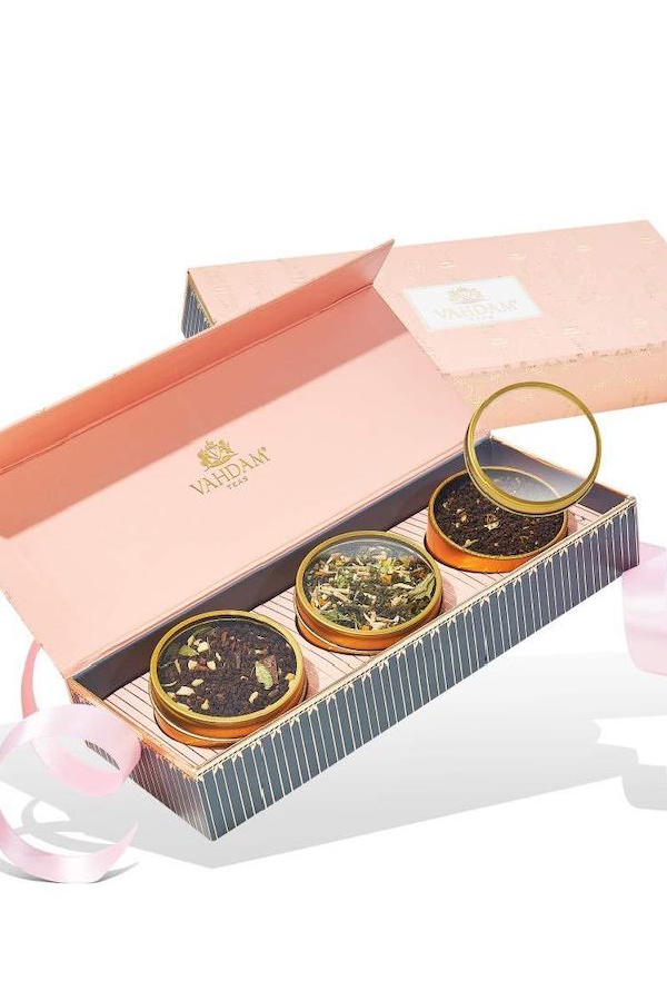 Self-care gifts for moms: Artisanal Teas from Vahdam 