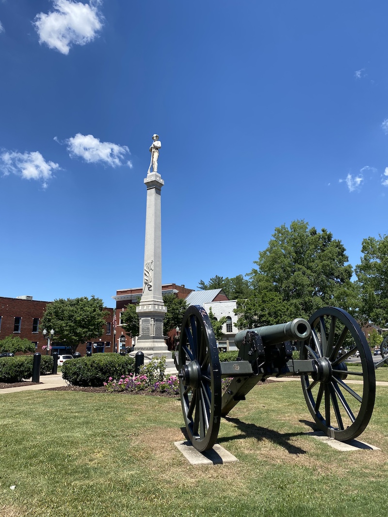 "Chip" the monument to Confederate soldiers in the town square in Franklin, TN | Photo © Kate Etue for Cool Mom Picks