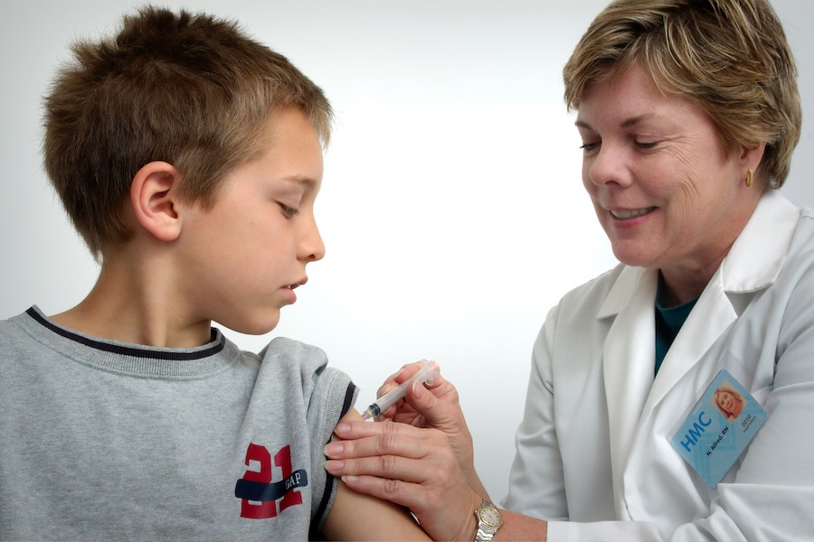 7 reasons to get a flu shot for you and your family, especially during Covid.