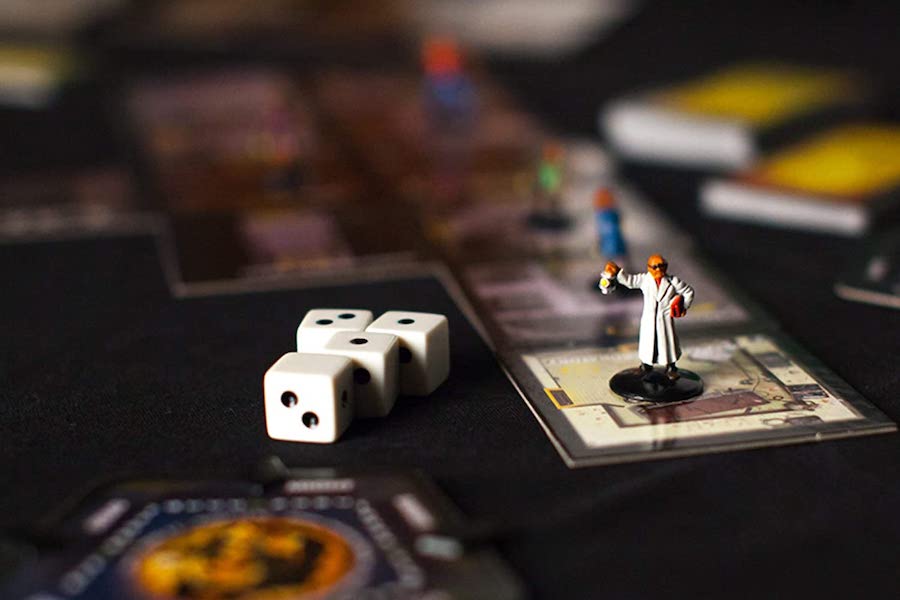 9 creepy, spooky, and scary board games for Halloween. IF YOU DARE.
