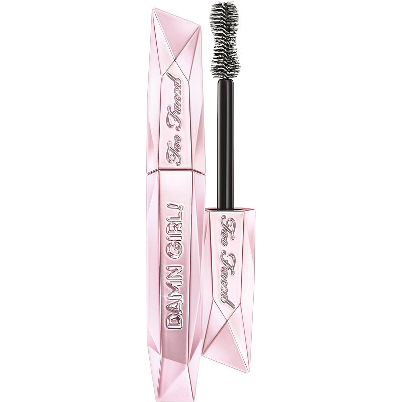 Two faced damn girl mascara review: Is it good for short lashes?