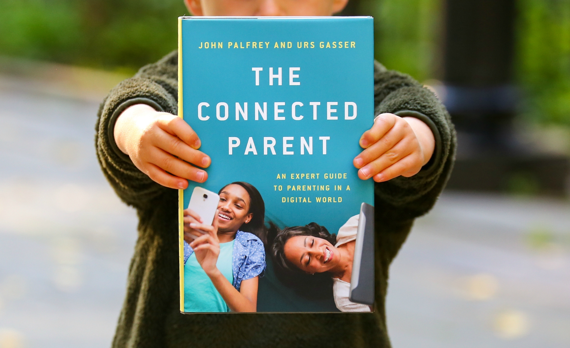 The Connected Parent | A new digital parenting book | sponsor