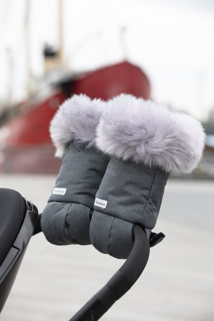 Unique baby gift ideas: Unexpected stroller accessories like these Warmmuffs from 7AM Enfant