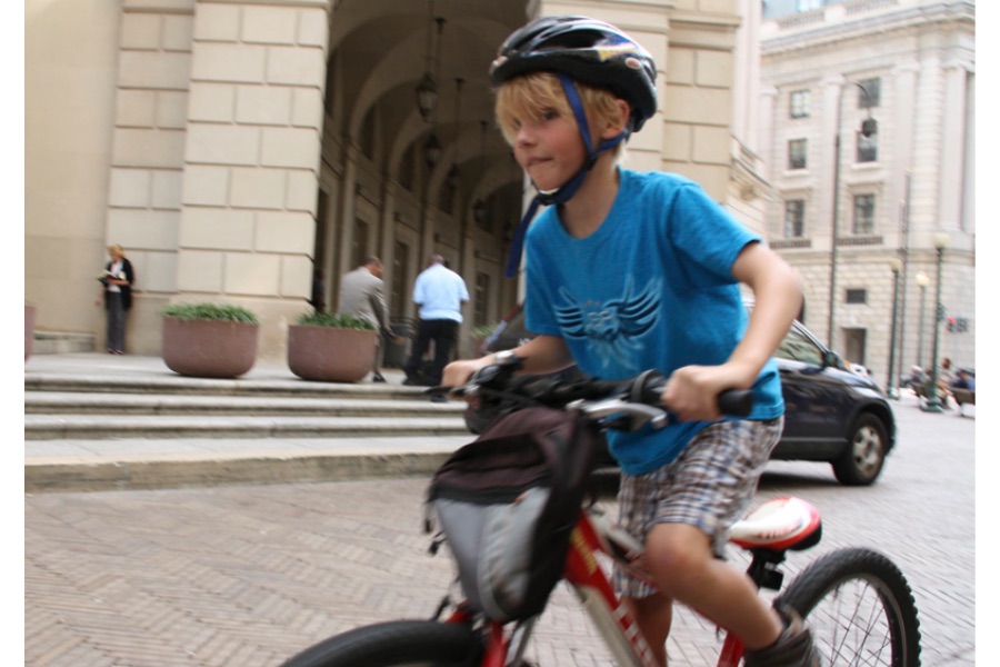 6 comprehensive bike safety tips for kids, from a serious biking family who knows