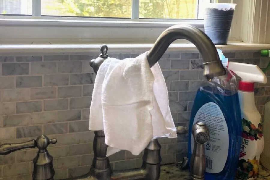 I switched to reusable bamboo paper towels to help alleviate my kids’ climate change anxiety. Here’s how it went