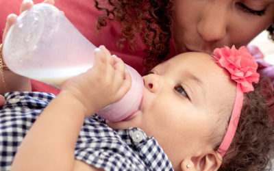 Finally, a genius hybrid baby bottle: The benefits of glass with the convenience of plastic