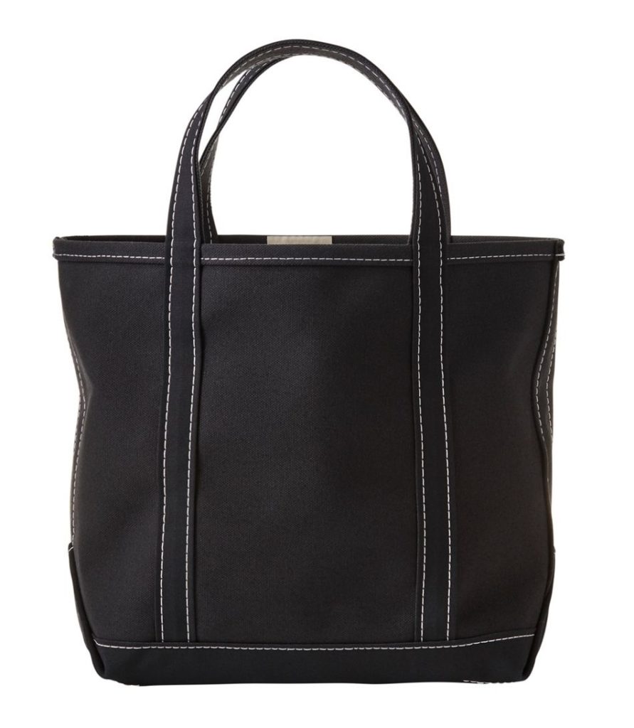 Fashionable beach totes for summer: The classic Boat & Tote from LL Bean in all black.
