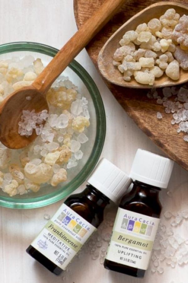 Make these Aura Cacia diffusion salts for their home office