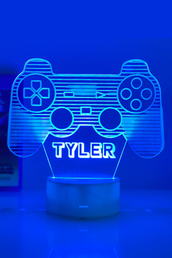 Unique personalized gifts for kids: This Gamer nightlight from SnobsGifts