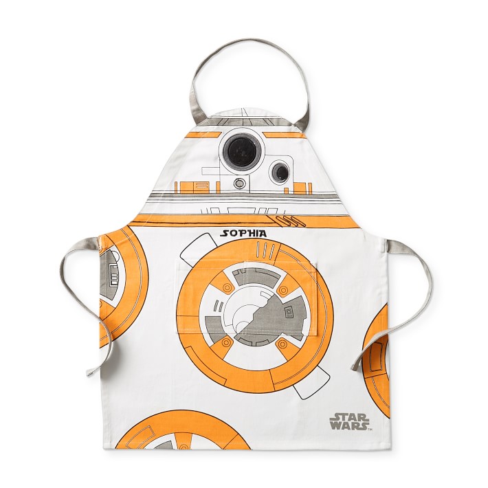 Cool personalized gifts for kids: These custom Star Wars aprons featuring their favorite characters