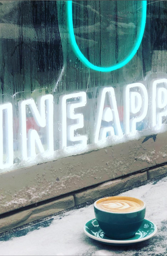 Valentine's gifts for best friends: A gift card to her favorite local coffee shop | photo: Vineapple Cafe, Brooklyn