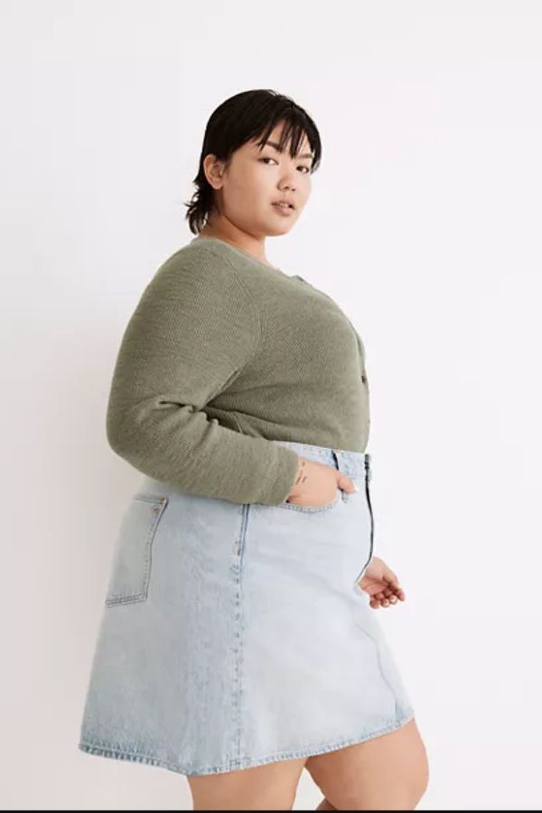 Find plus-sized clothing for teens at Madewell